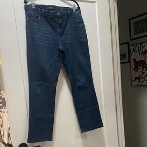 Dark Blue Women's Straight-Leg Capri Jeans